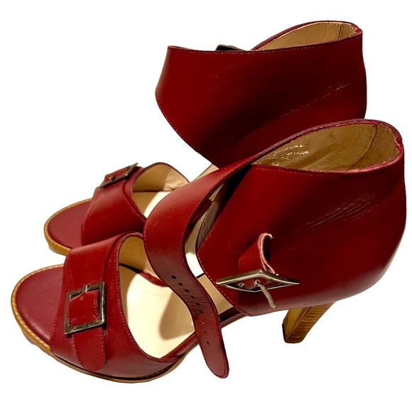 Sapena Spain Burgundy Leather Heels - Picture 3 of 6